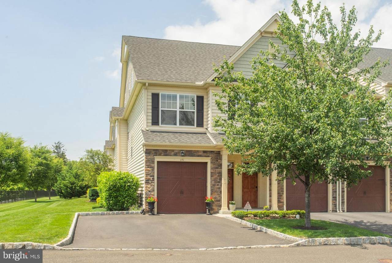 171 Rosedale Court - Photo 1