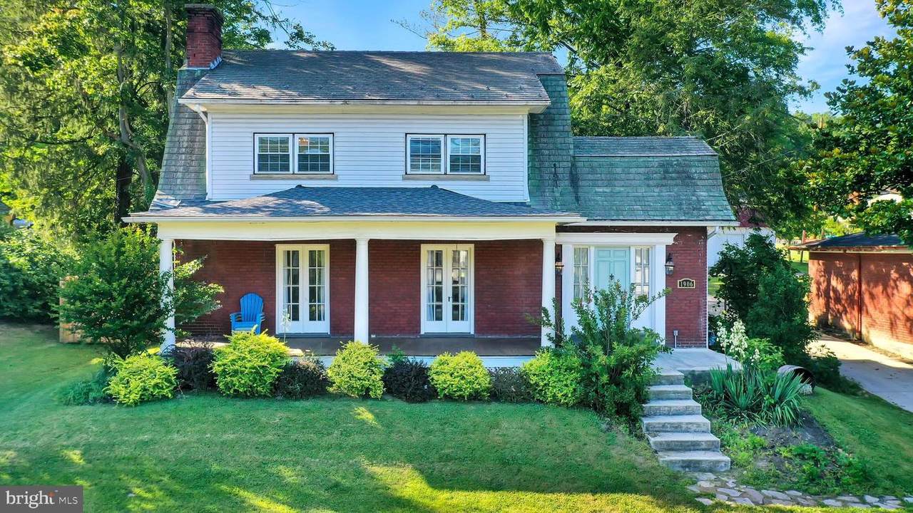 1906 Bedford Street - Photo 1