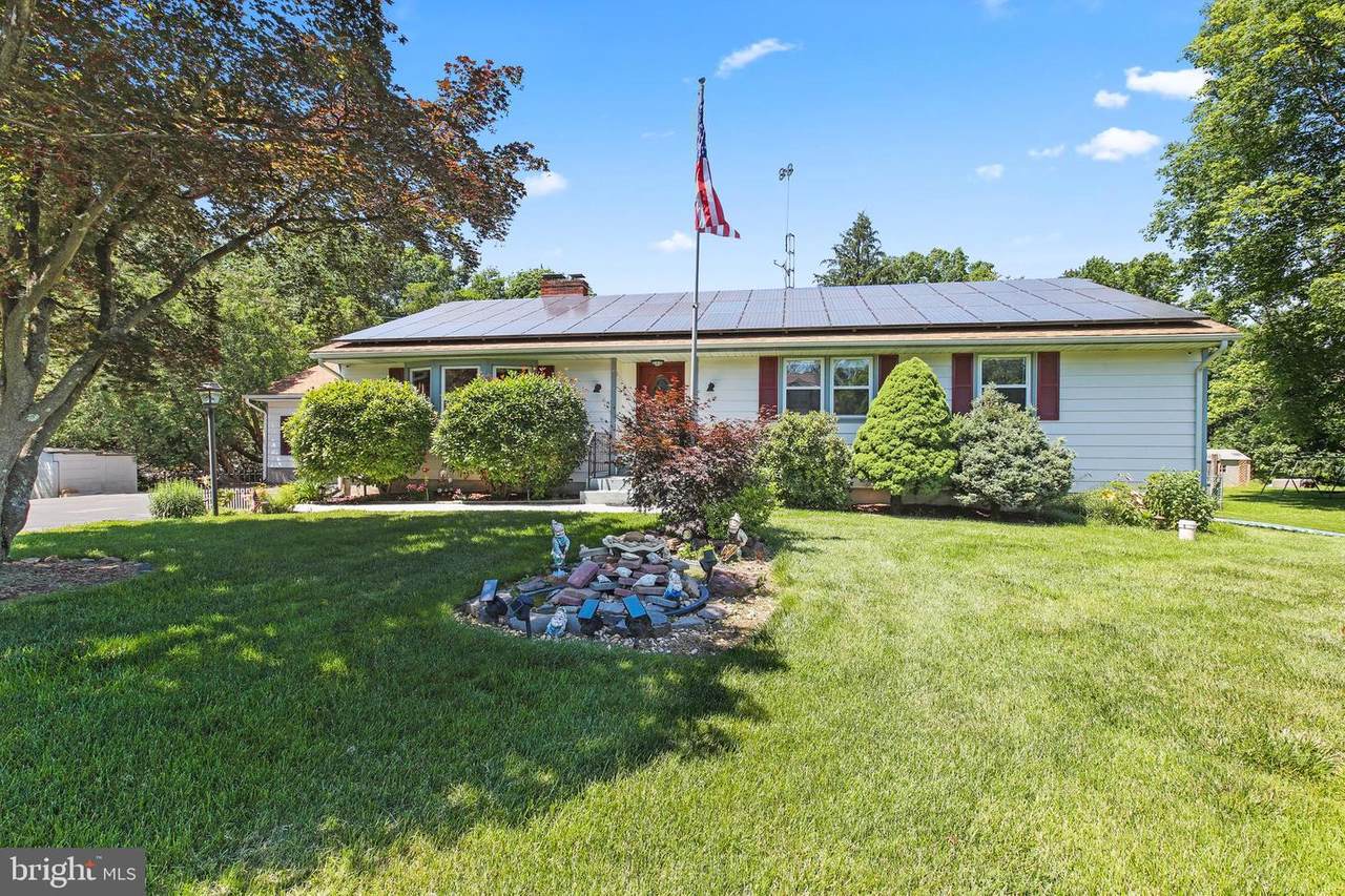 5 Fran Avenue - Photo 1