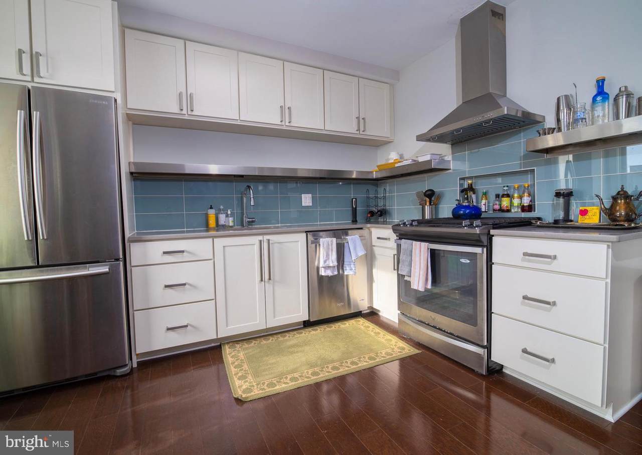 1740 New Jersey Avenue - Photo 1