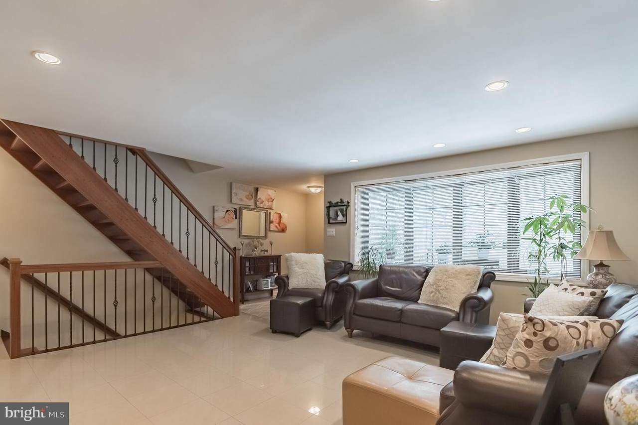 3227 Broad Street - Photo 1