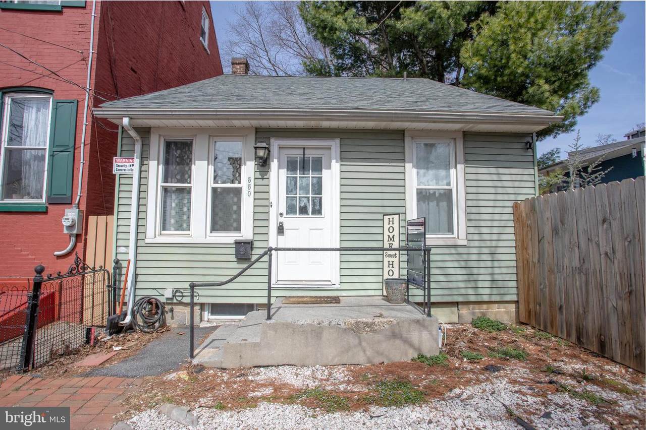 550 Grant Street - Photo 1