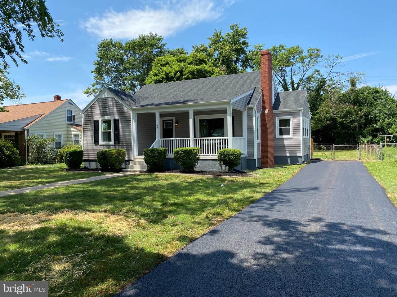 409 Hanson Avenue - Photo 1