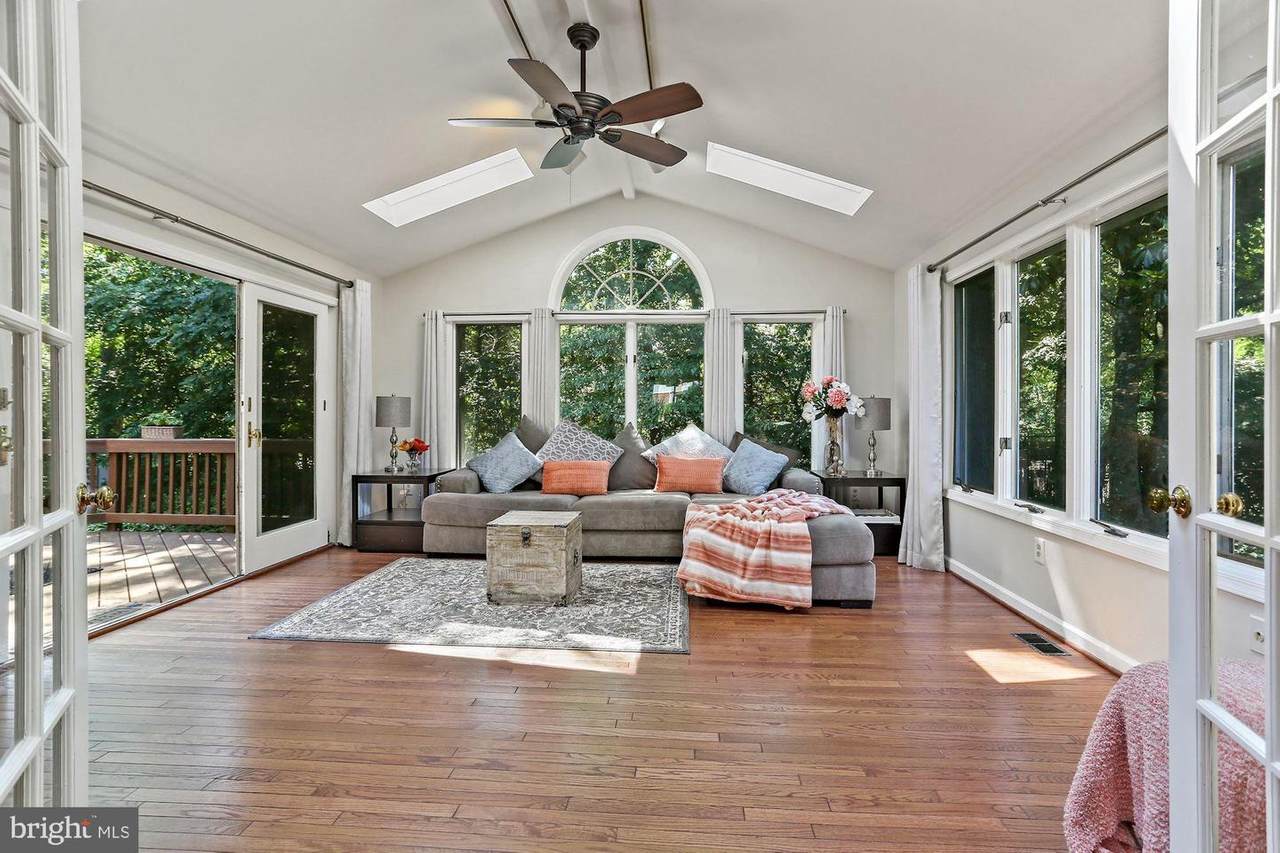 5354 Gainsborough Drive - Photo 1