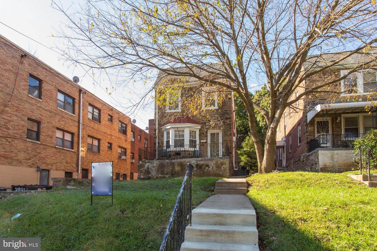 2210 Bryn Mawr Avenue - Photo 1