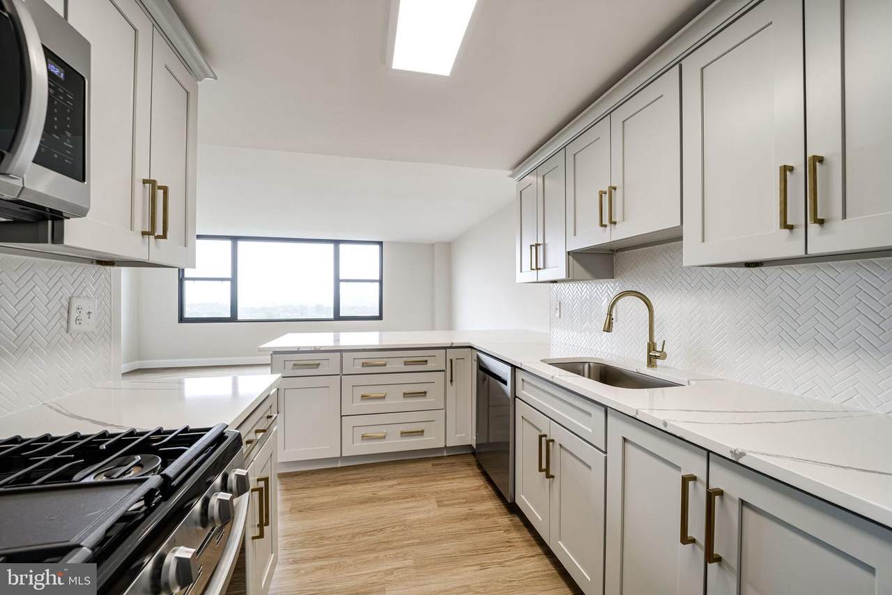 4600 Duke Street - Photo 1
