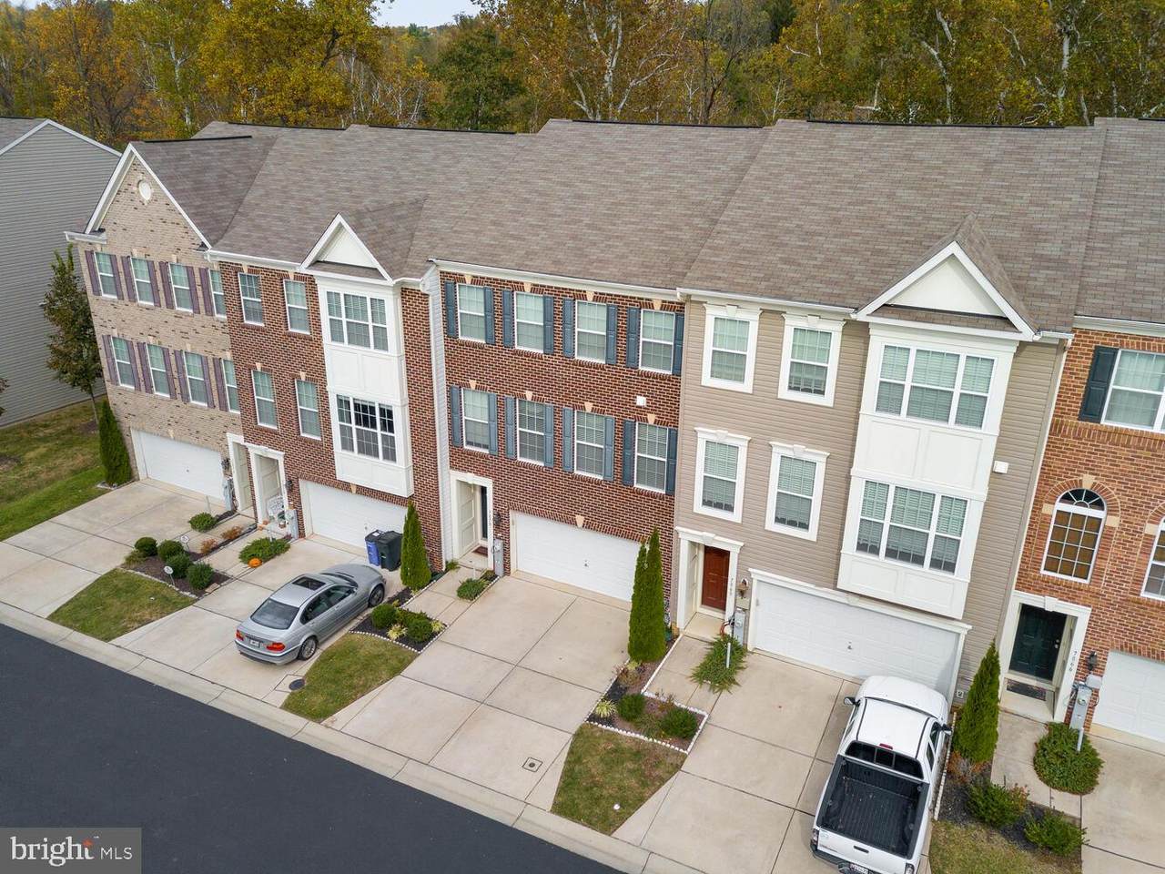 7870 River Rock Way - Photo 1