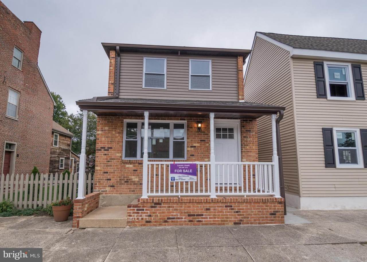 139 Clinton Street - Photo 1