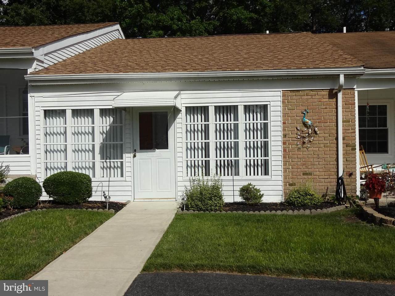 144 Huntington Drive - Photo 1