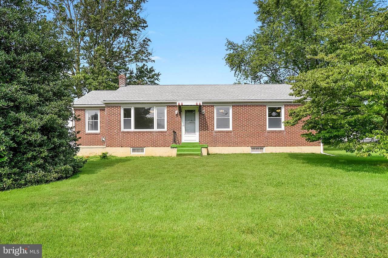 904 Eugene Drive - Photo 1