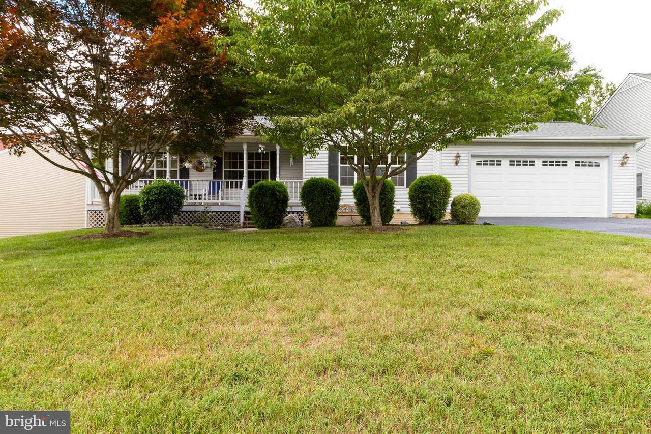 253 Vine Place - Photo 1