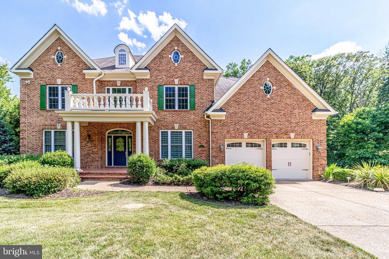 10807 Orchard Street - Photo 1