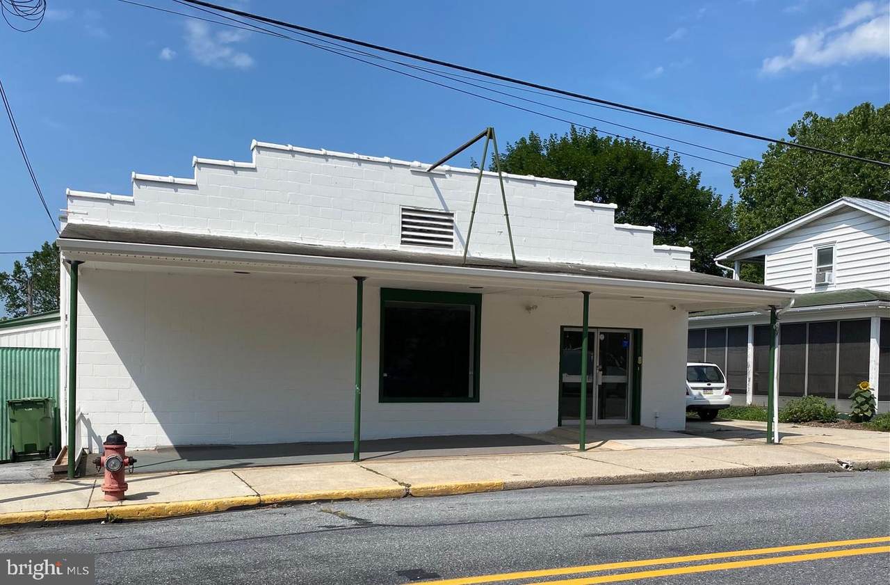100 Main And Fox Street Street - Photo 1