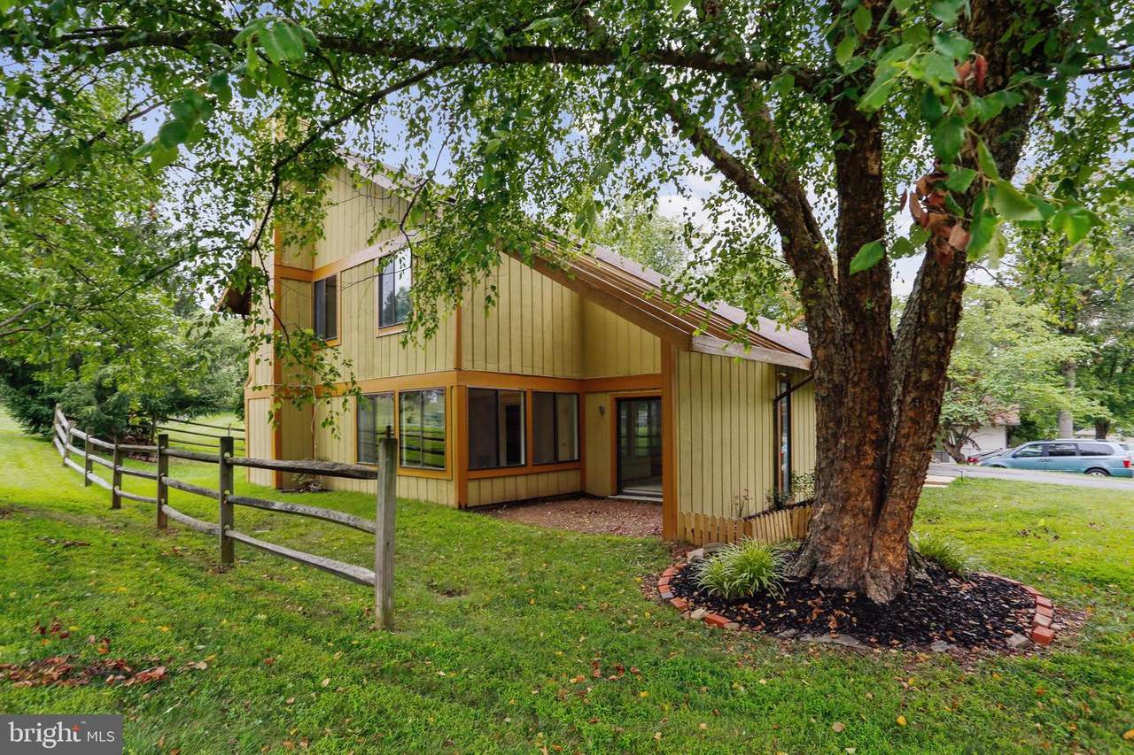 10751 Wayridge Drive - Photo 1
