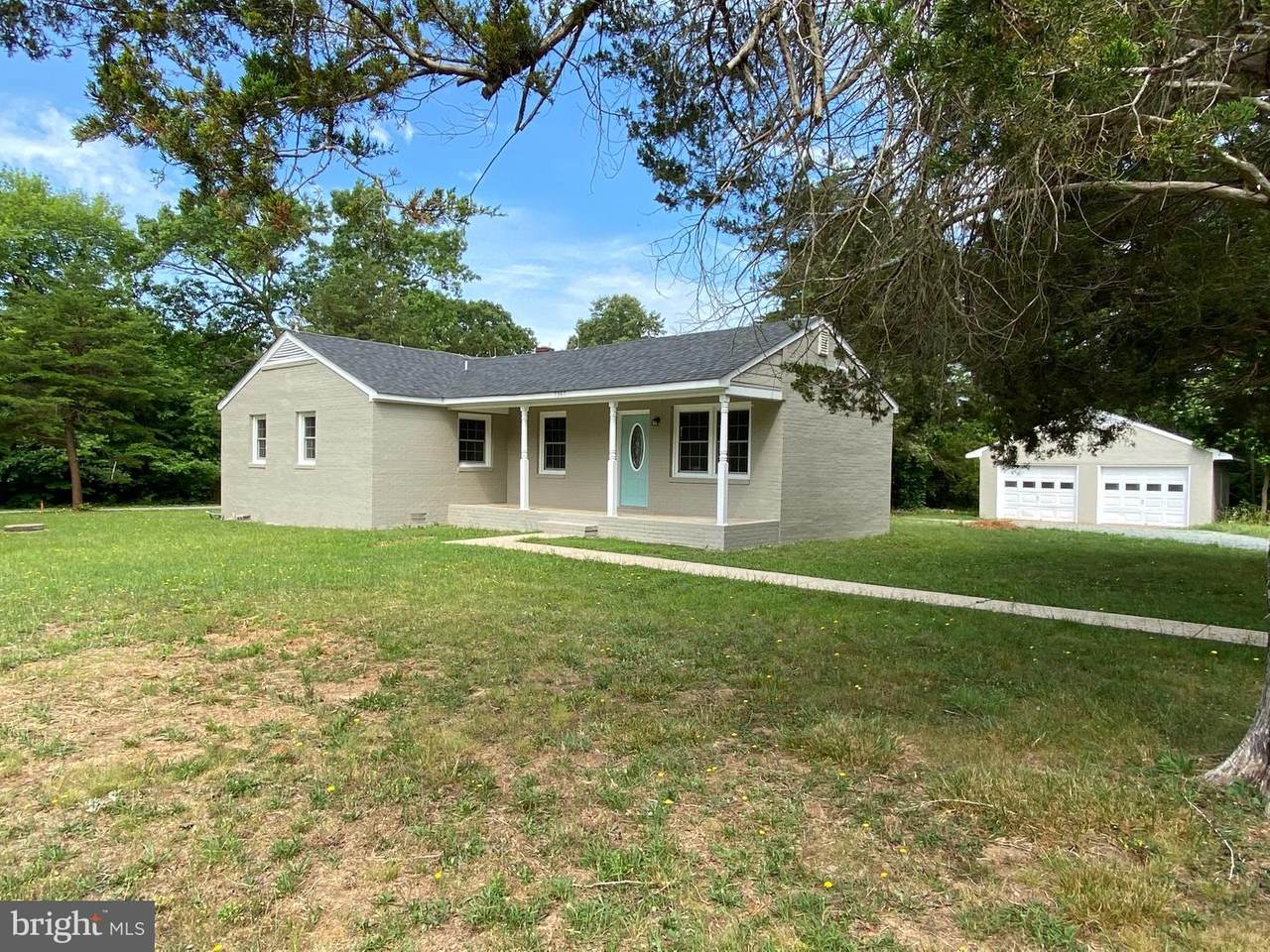 7367 Shannon Hill Road - Photo 1