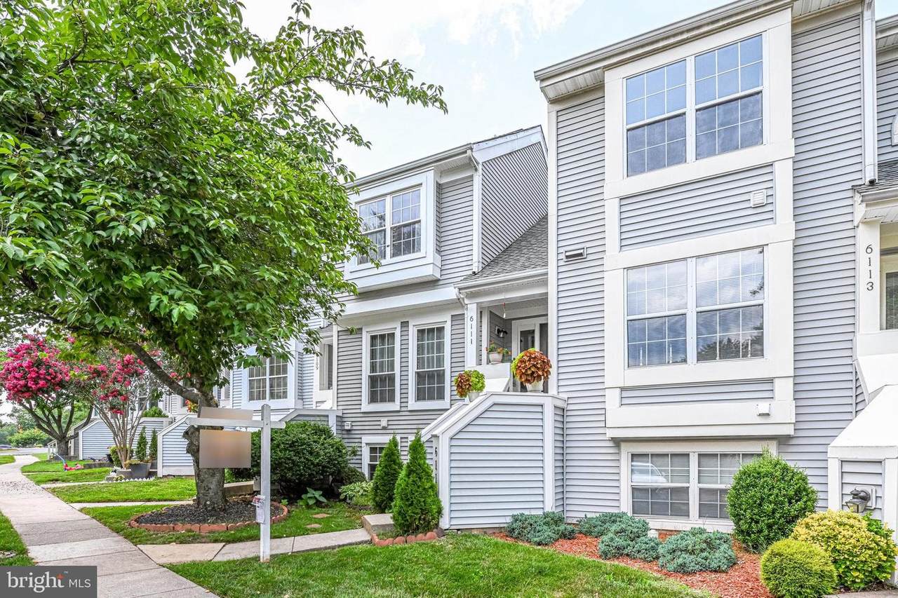 6111 Stonepath Circle - Photo 1