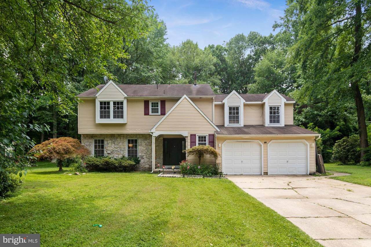 43 Greentree Drive - Photo 1