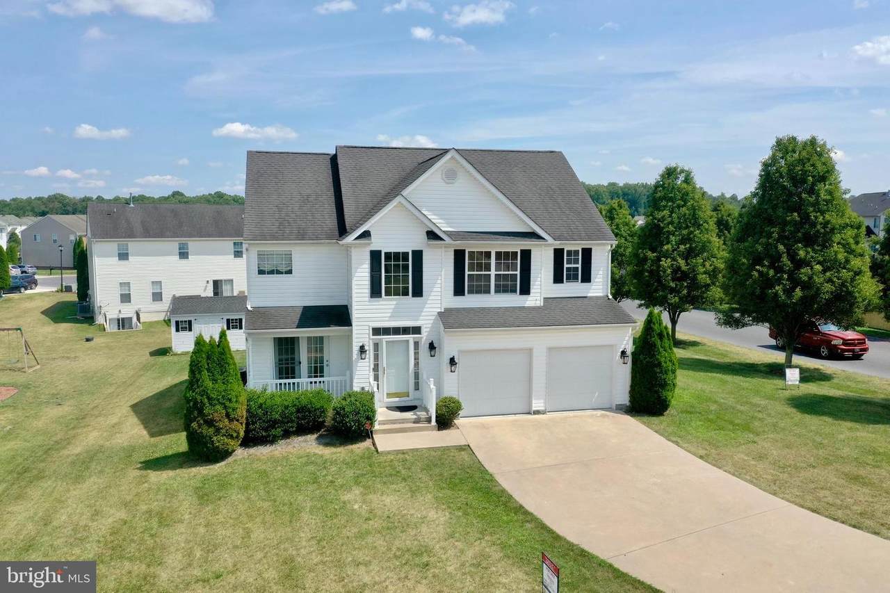 100 O'keefe Drive - Photo 1