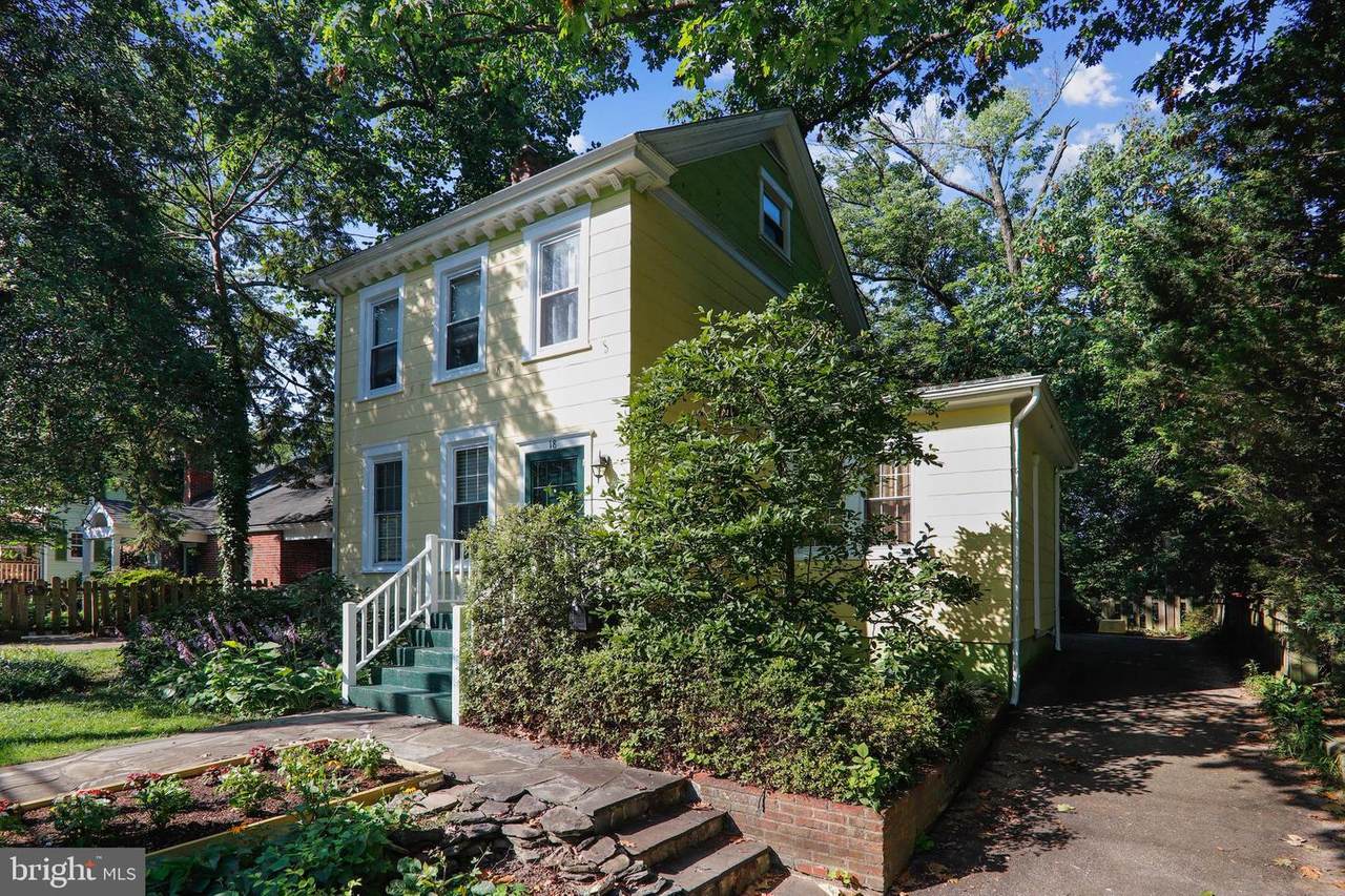 18 Sherman Avenue - Photo 1