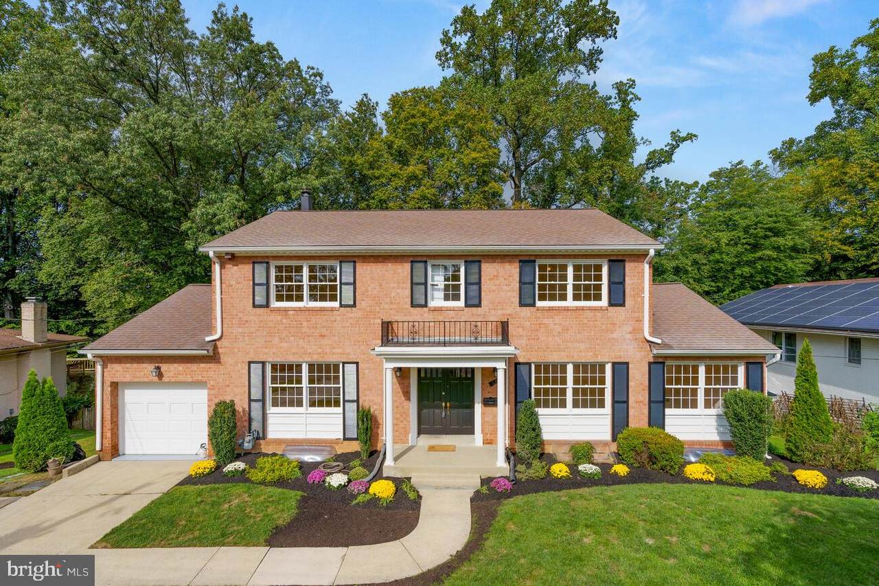 6317 Lenox Road - Photo 1