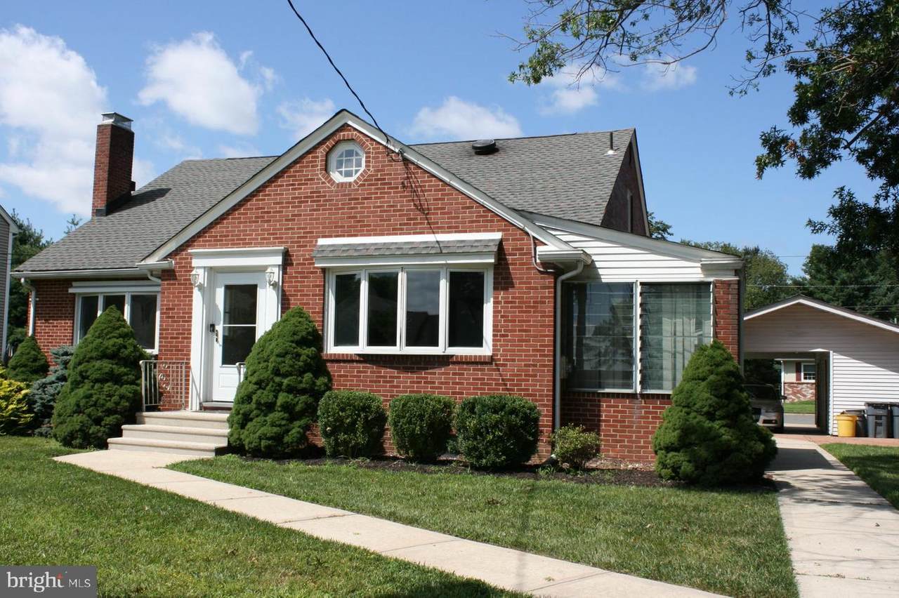 481 Trinity Avenue - Photo 1