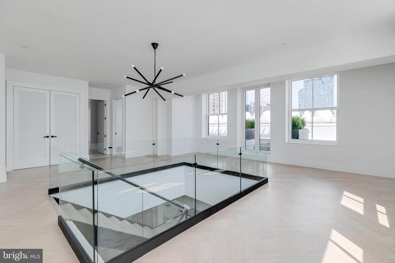 1401 Spruce Street - Photo 1