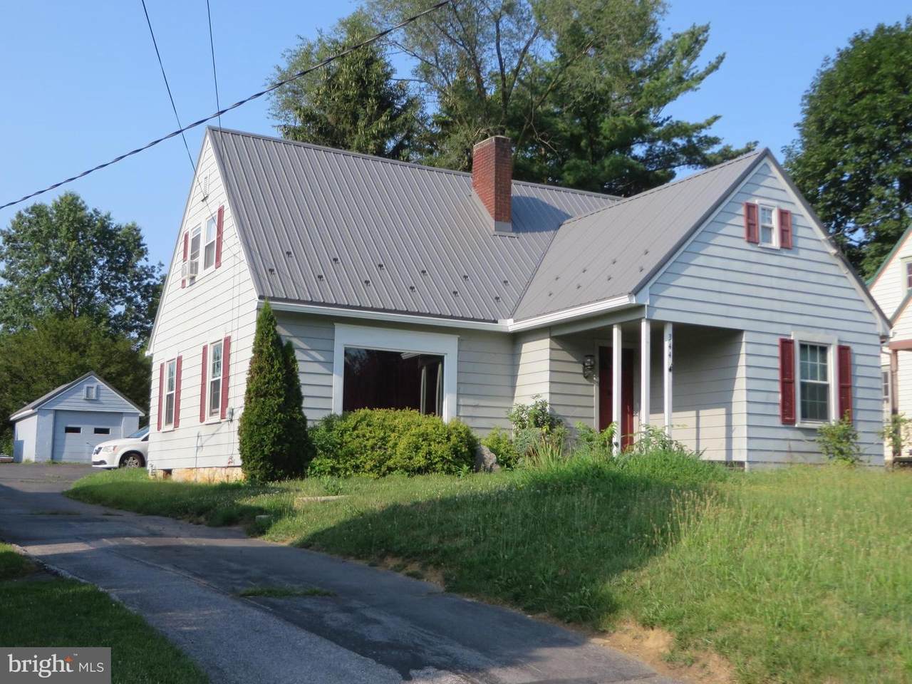 344 Roxbury Road - Photo 1
