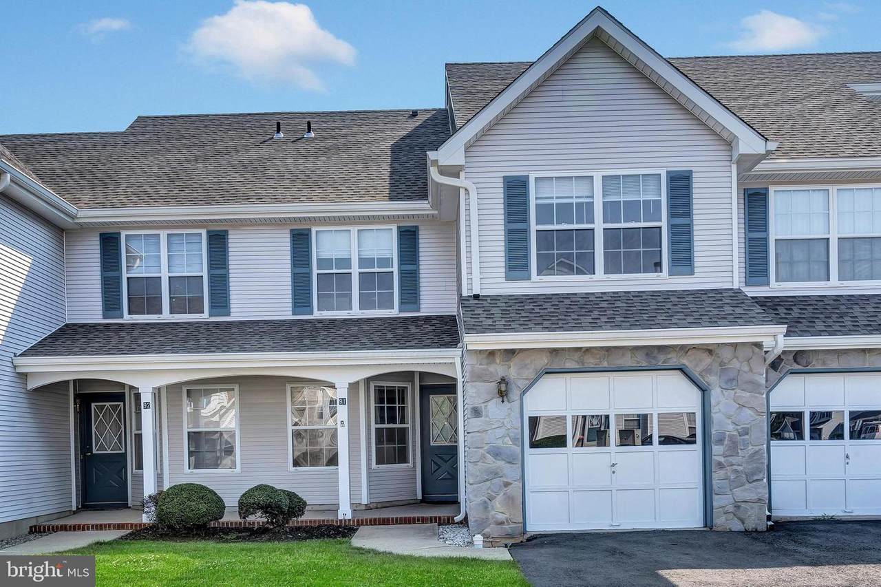 91 Jill Court - Photo 1