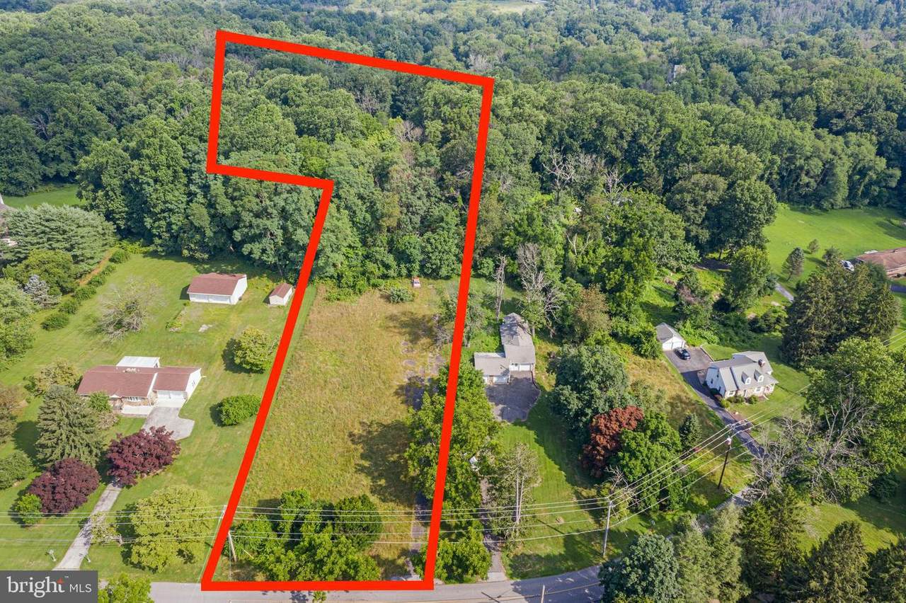 147 Locksley Road - Photo 1