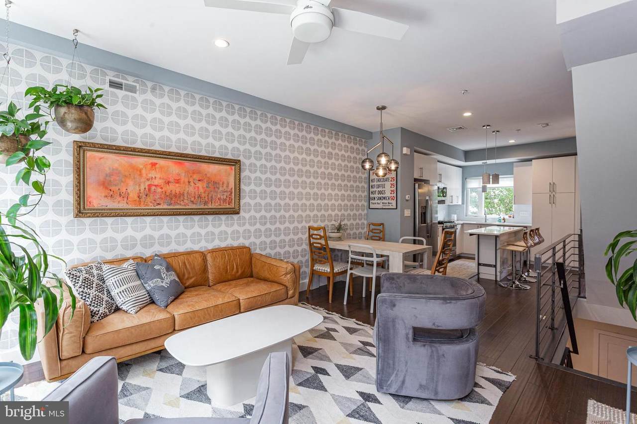 430 Sigel Street - Photo 1