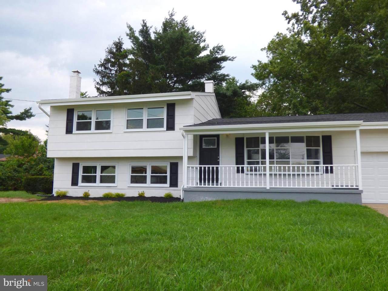 12 La Salle Drive - Photo 1