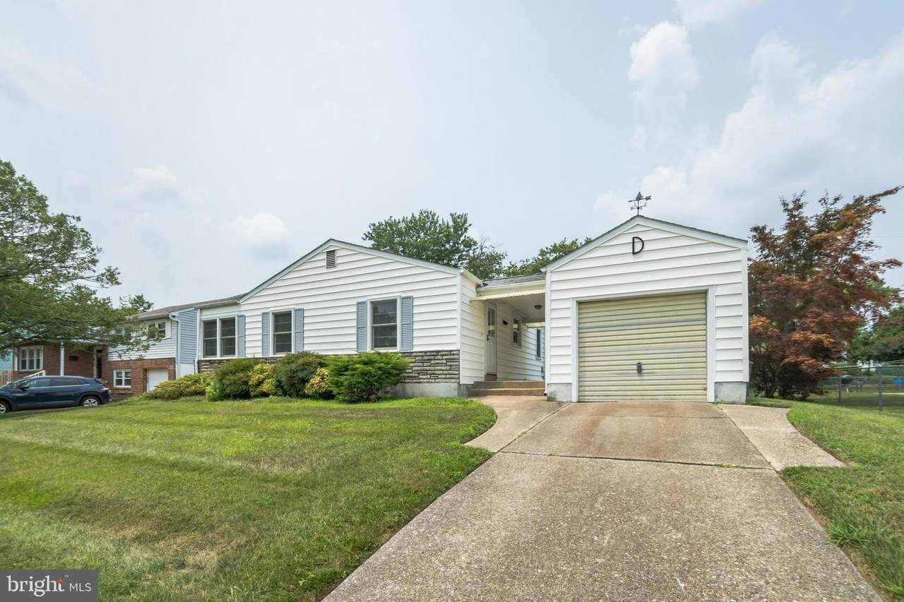 4513 Hendry Avenue - Photo 1