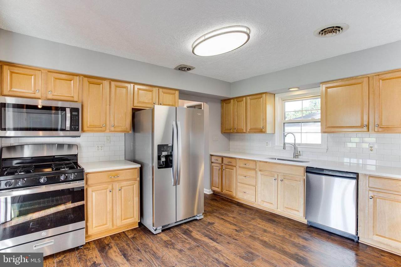 11480 Southern Maryland Boulevard - Photo 1