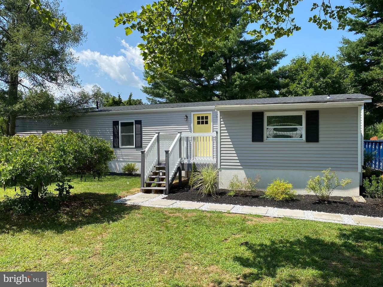 102 Firth Drive - Photo 1