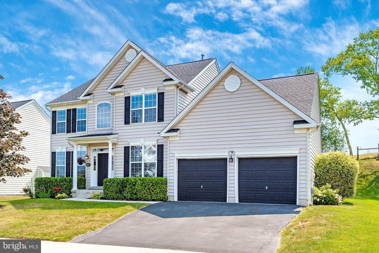 303 Tiger Way - Photo 1