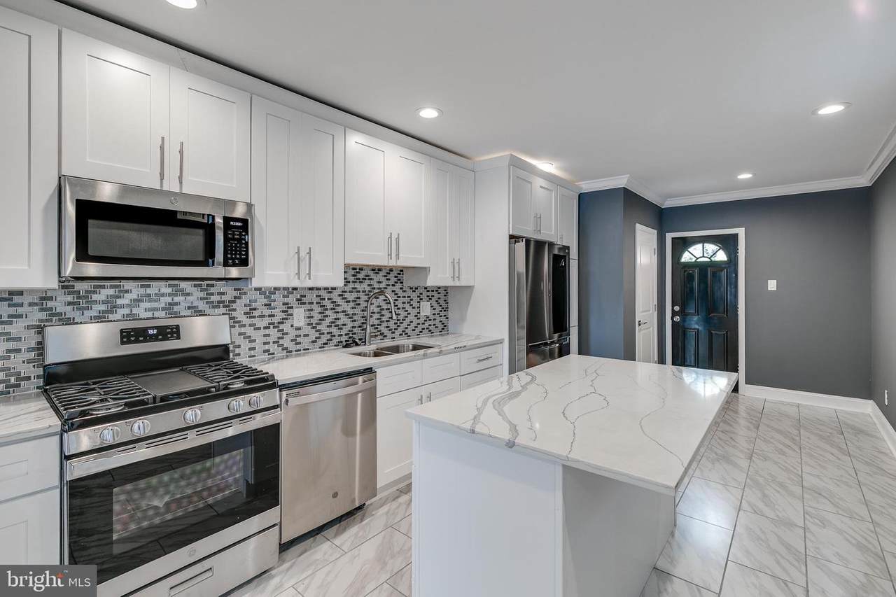 636 56TH Street - Photo 1