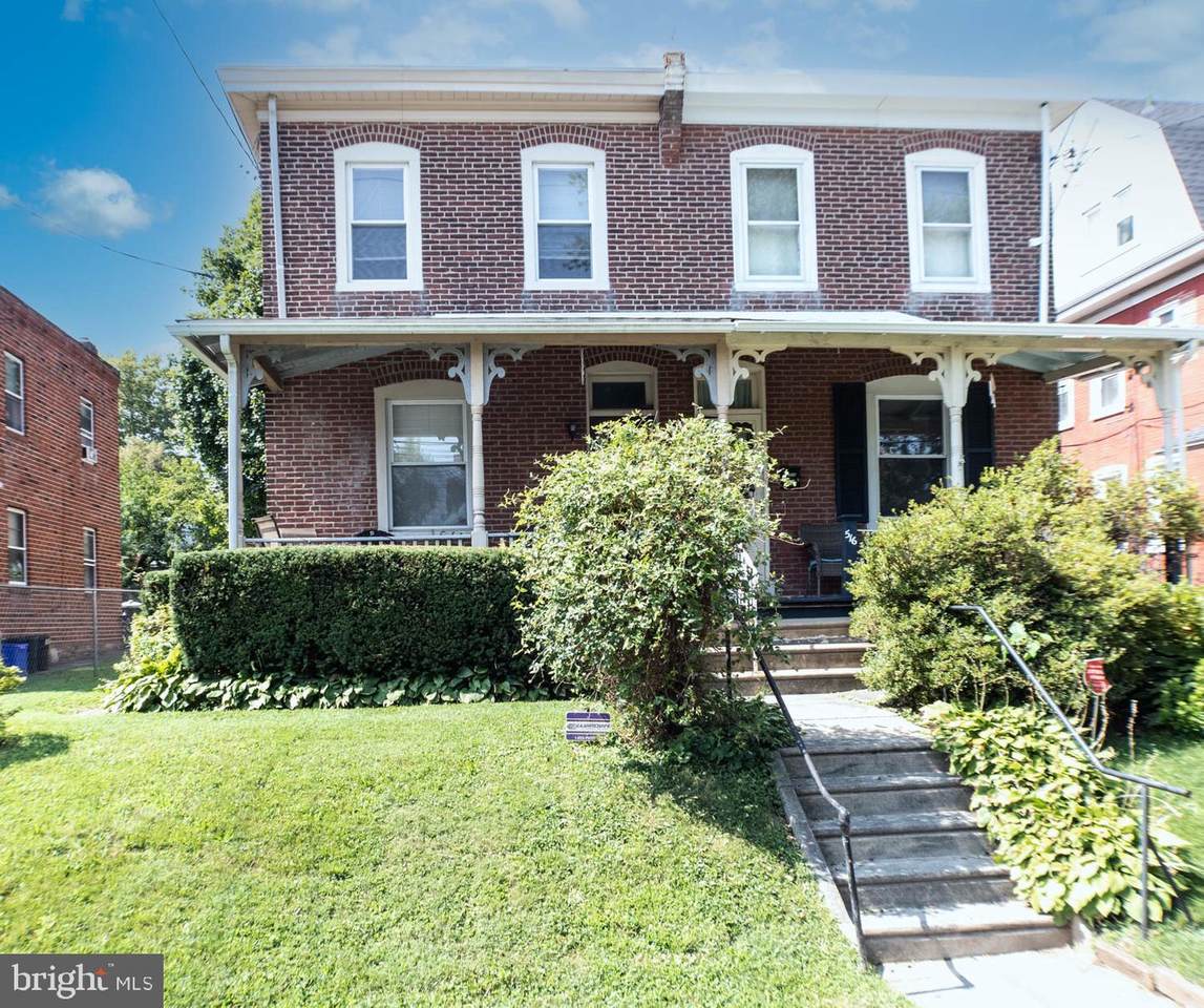 518 Solly Avenue - Photo 1