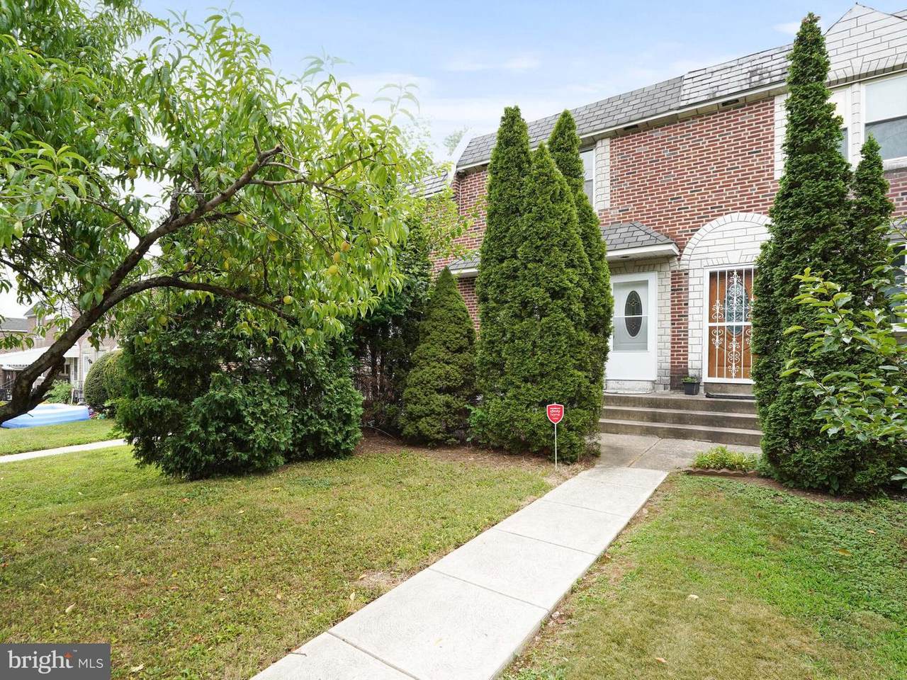 317 Bishop Avenue - Photo 1