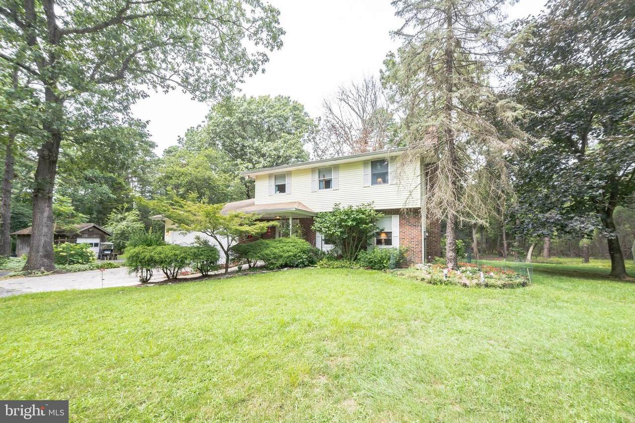 230 Crest Road - Photo 1