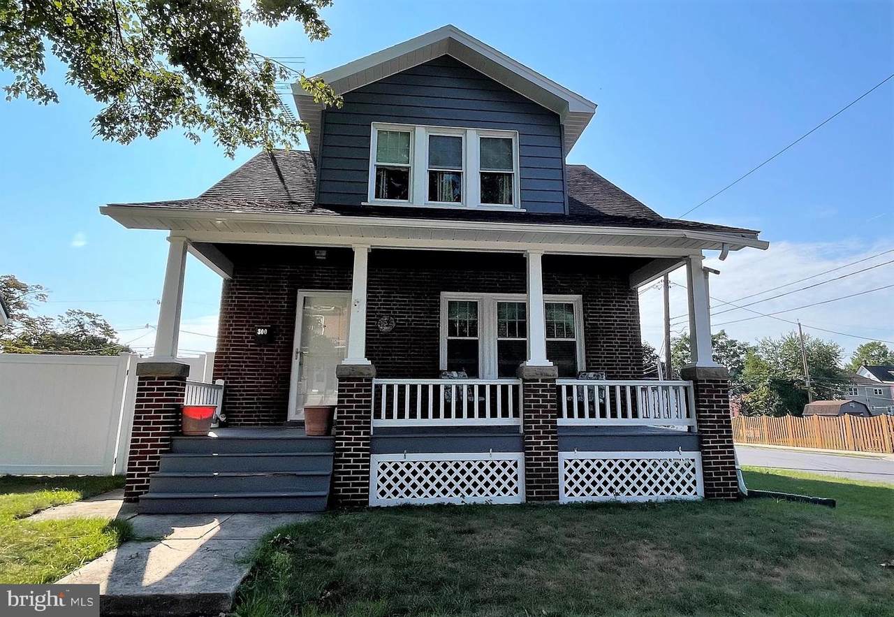 300 Bryan Place - Photo 1
