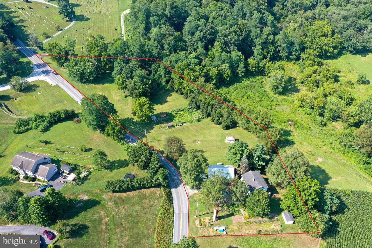 1109 Simmontown Rd - Photo 1