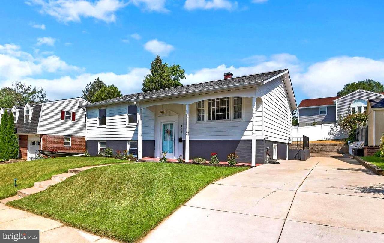 423 Bathurst Road - Photo 1