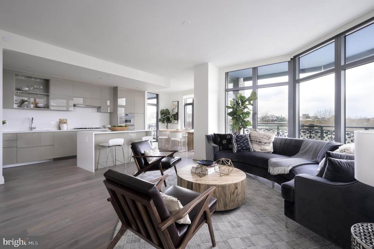 810 O Street - Photo 1