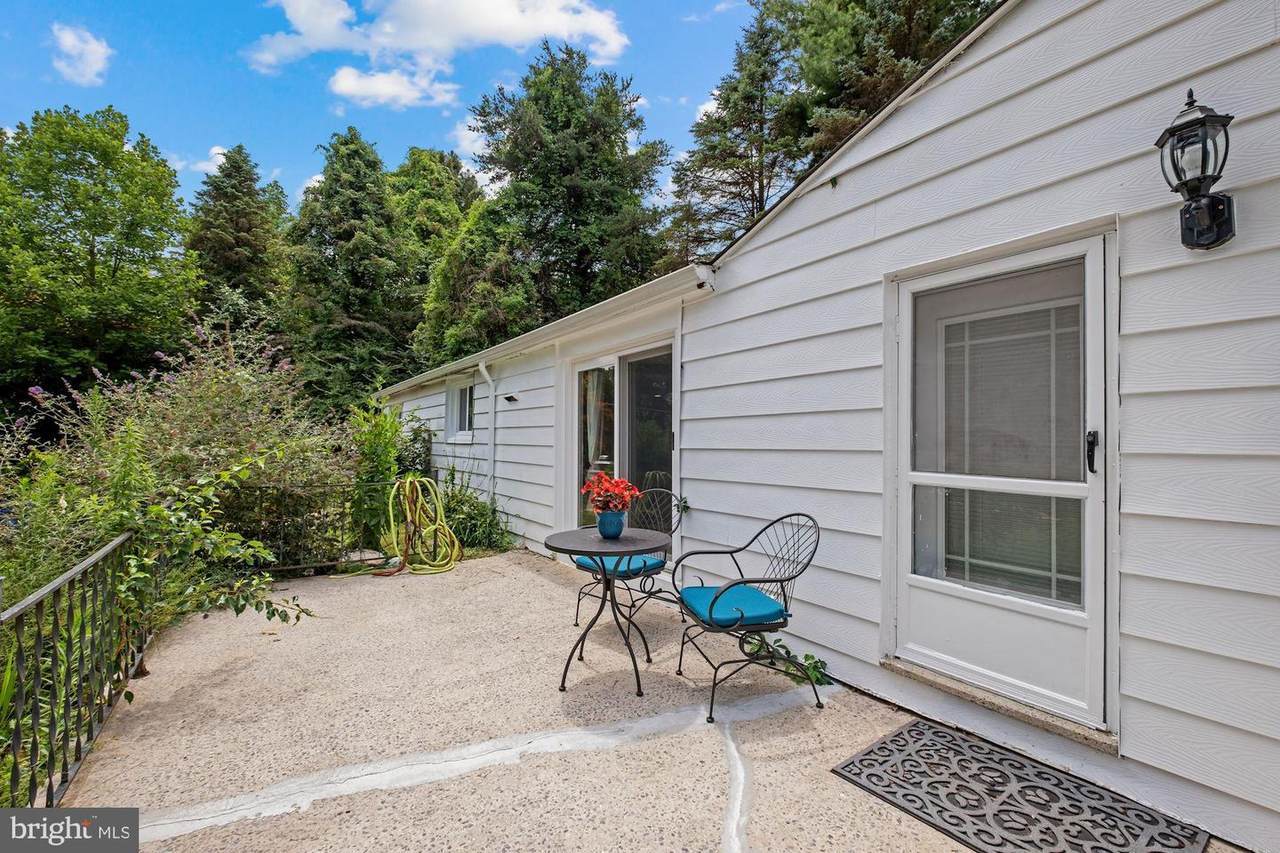 7114-A Edgemont Road - Photo 1