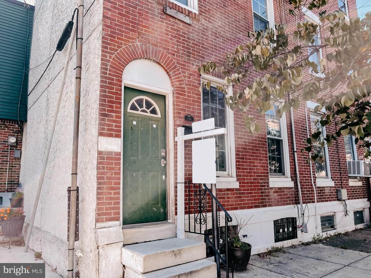 2204 Huntingdon Street - Photo 1