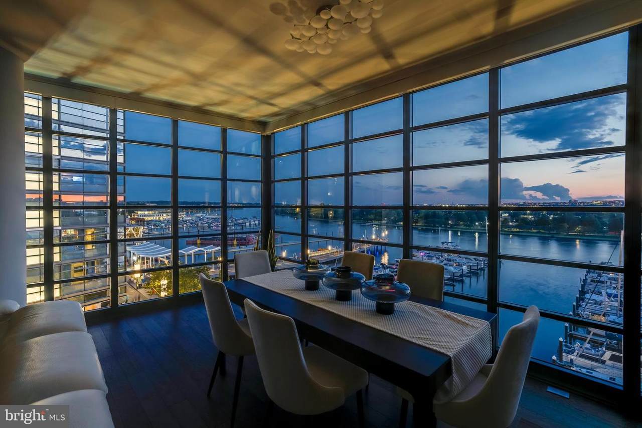 45 Sutton Square - Photo 1