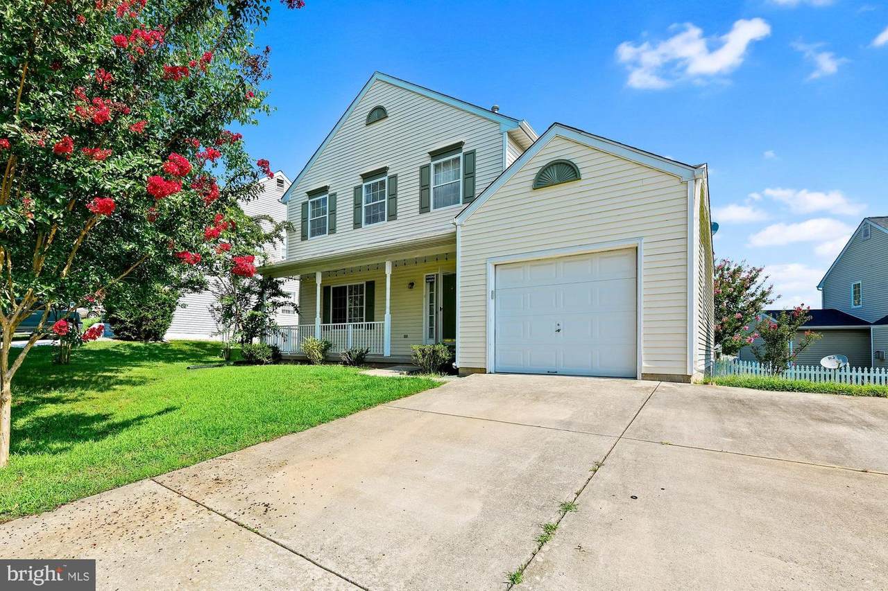 9013 Tarpleys Circle - Photo 1