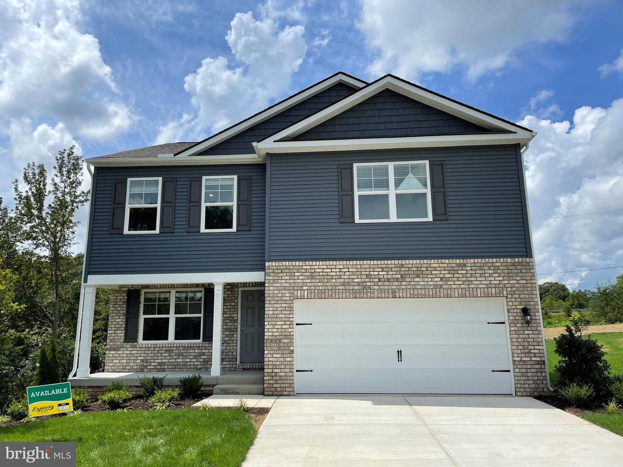 17458 Coolidge Lane - Photo 1