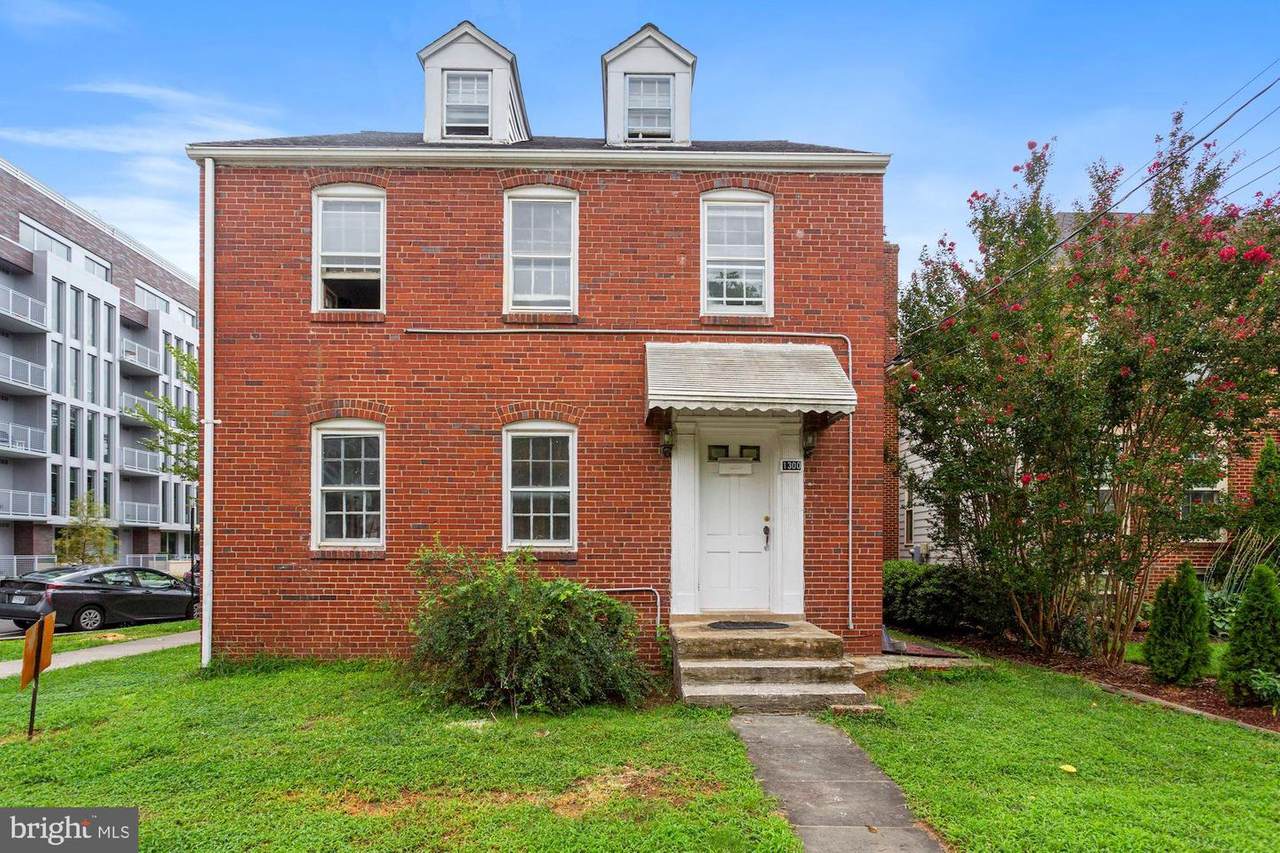 1300 Hudson Street - Photo 1