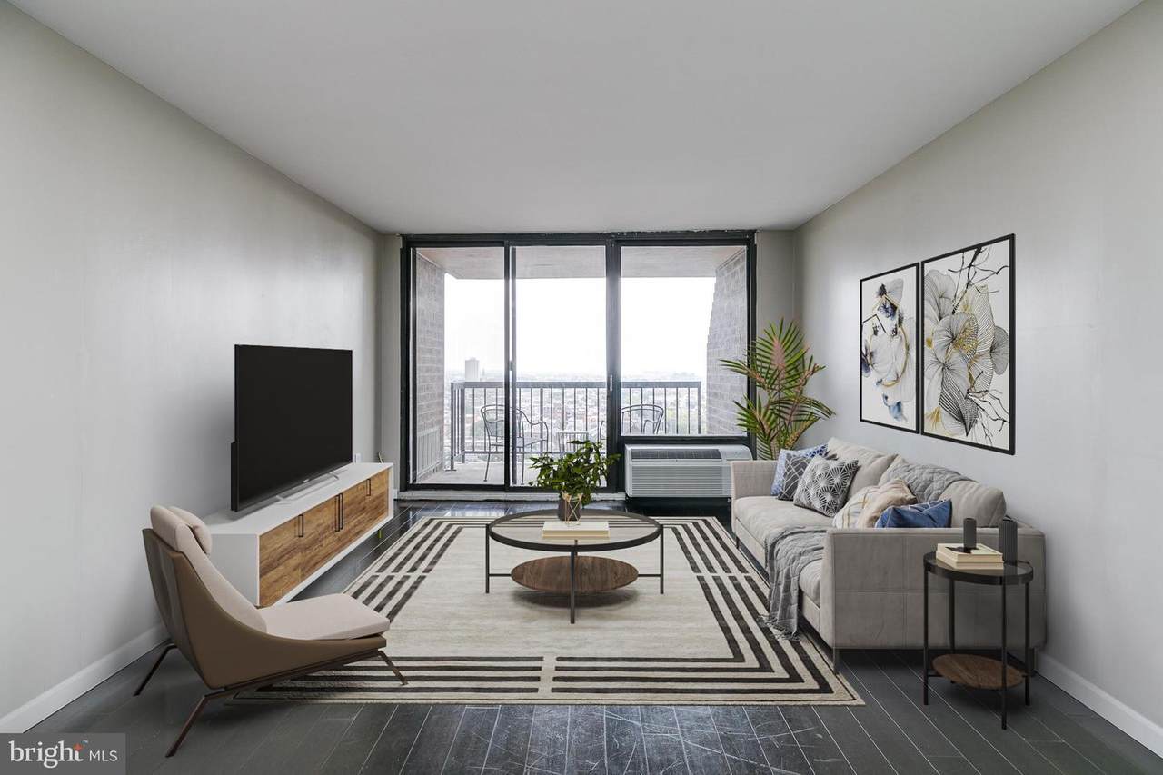 241 6TH Street - Photo 1